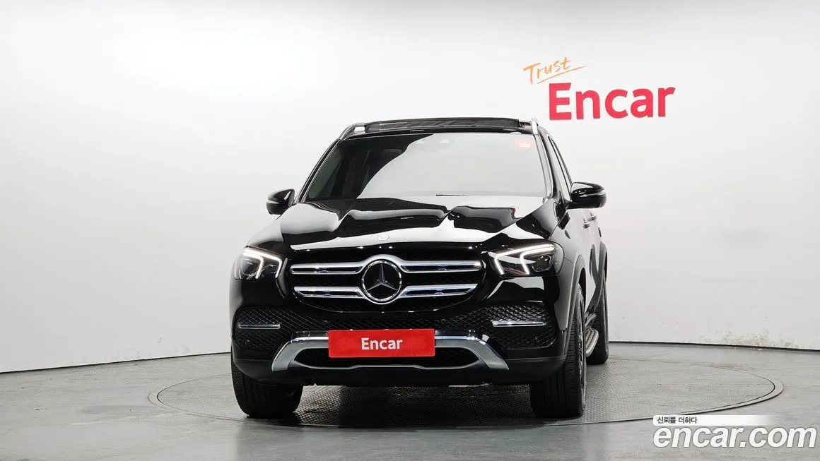 Mercedes-Benz GLE-Class — фото 4