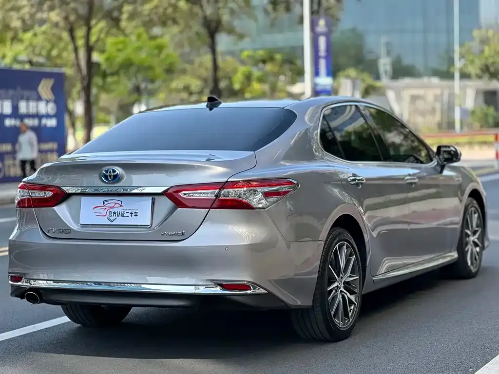 Toyota Camry 2023 из CN, фото 4