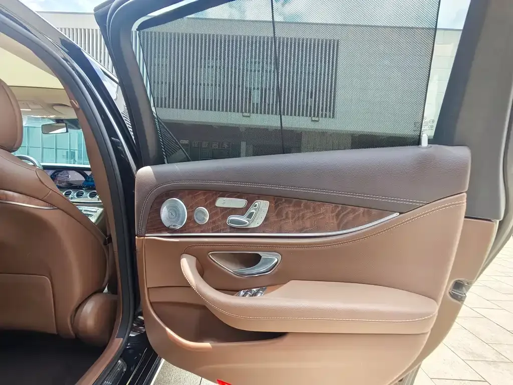 Mercedes-Benz E-Class 2021 из CN, фото 7