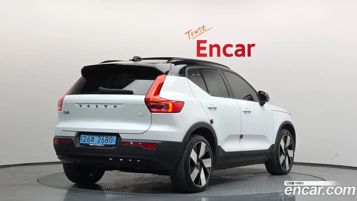 Volvo XC40 2023 из KR, фото 9