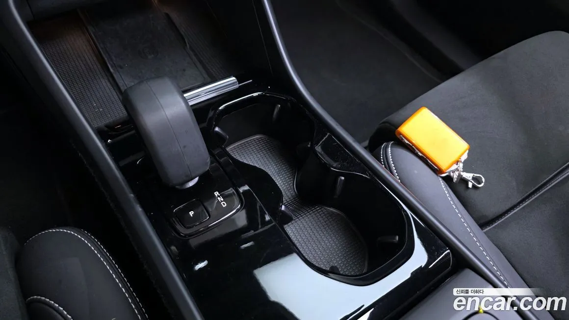 Volvo XC40 2023 из KR, фото 8