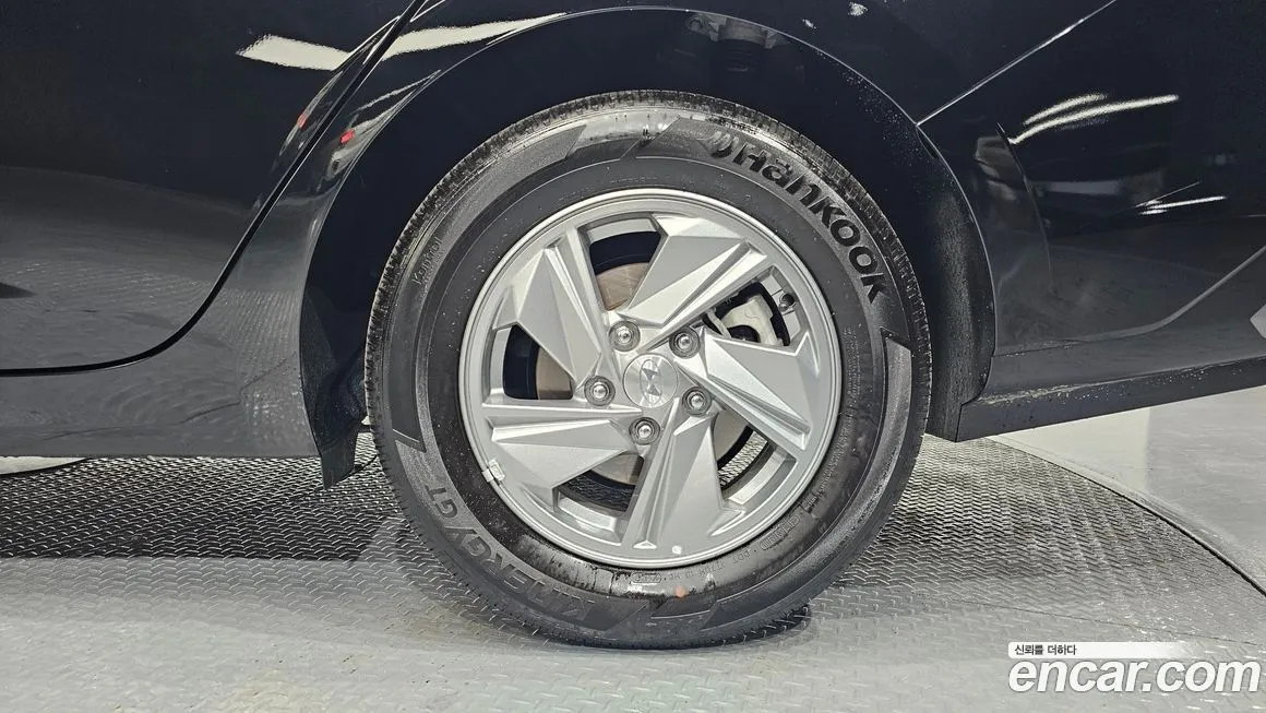 Hyundai AVANTE — фото 6