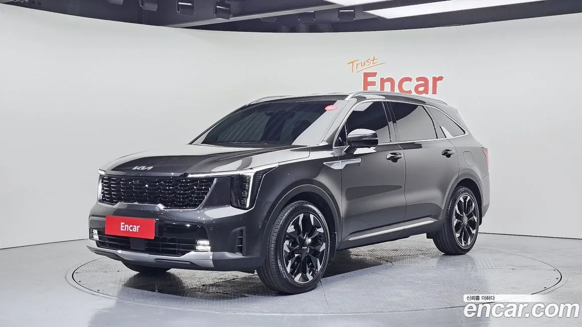 Kia Sorento — фото 1