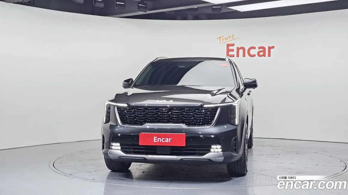 Kia Sorento — фото 7
