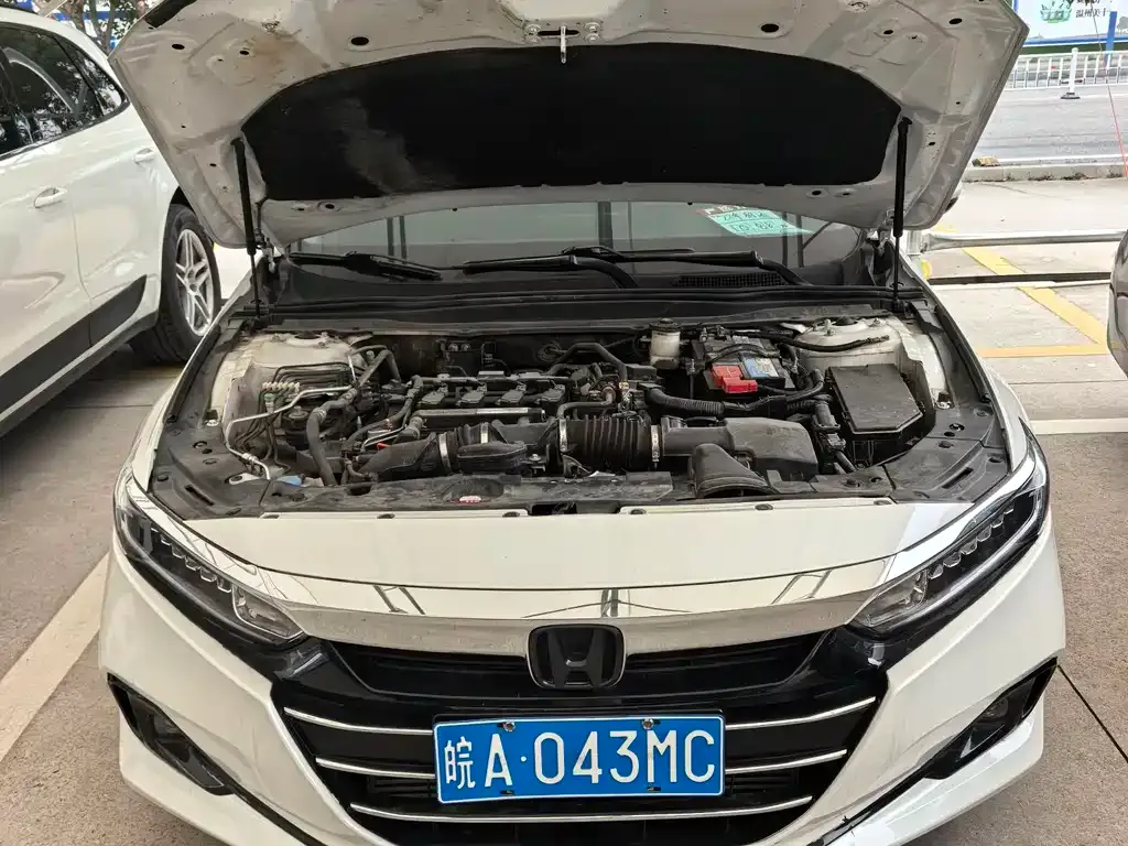 Honda Accord — фото 6