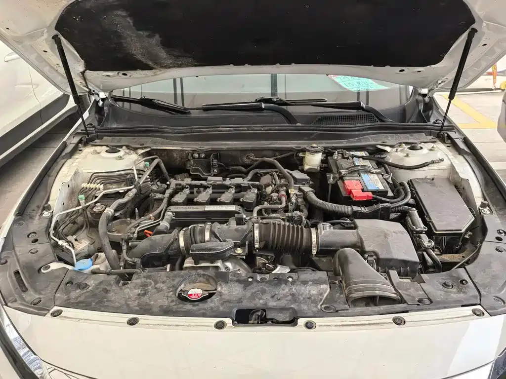 Honda Accord — фото 4