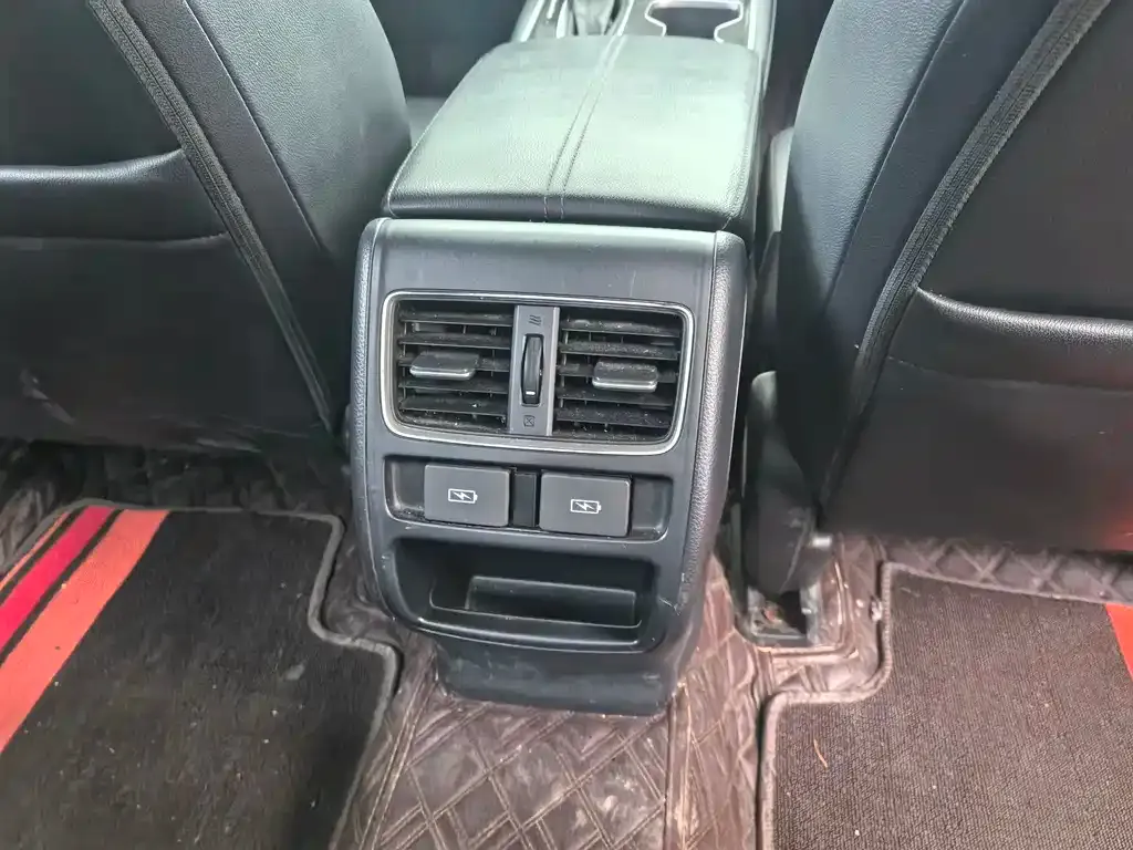Honda Accord — фото 5