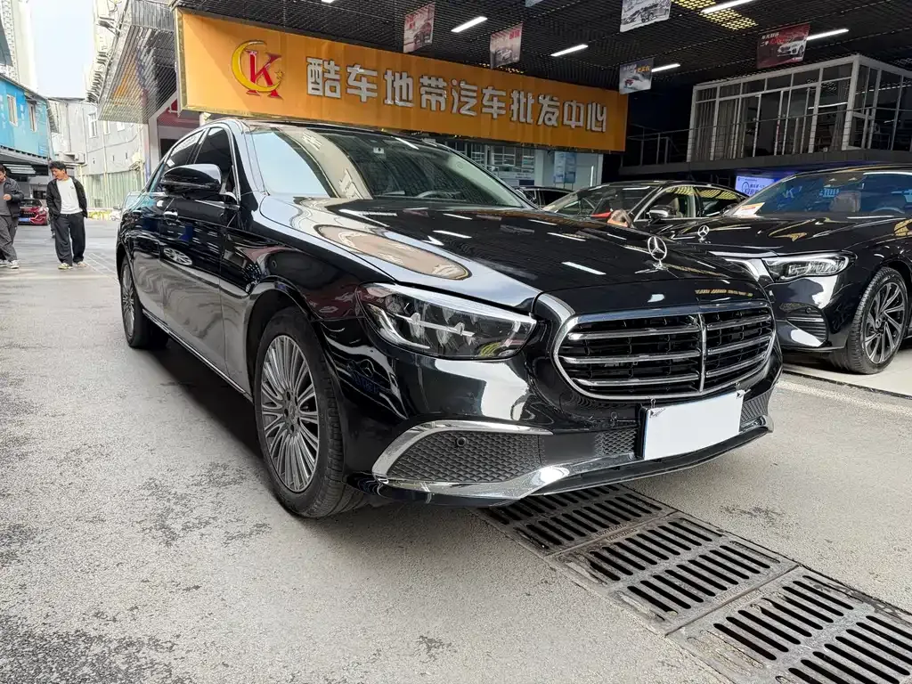 Mercedes-Benz E-Class 2023 из CN, фото 8