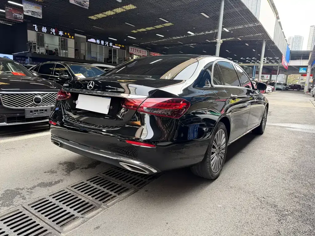 Mercedes-Benz E-Class 2023 из CN, фото 6