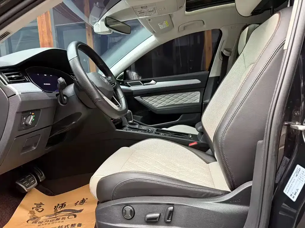 Volkswagen Magotan 2023 из CN, фото 7