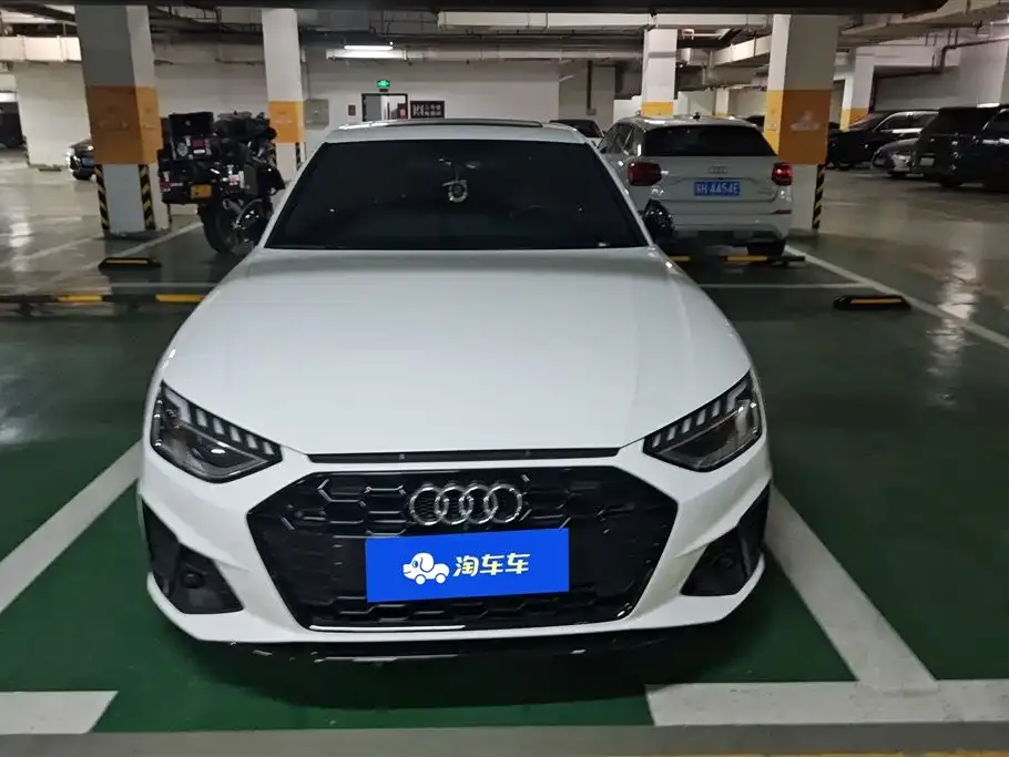 Audi A4L 2023 из CN, фото 6