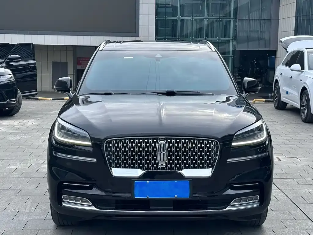 Lincoln Aviator 2022 из CN, фото 8