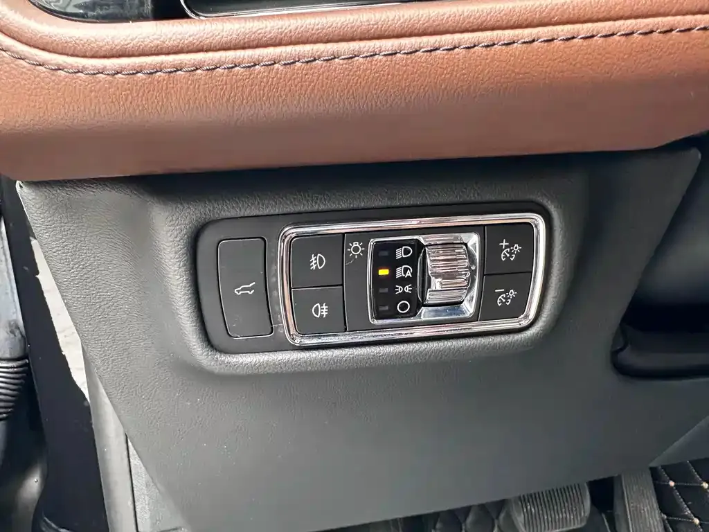 Lincoln Aviator 2022 из CN, фото 5