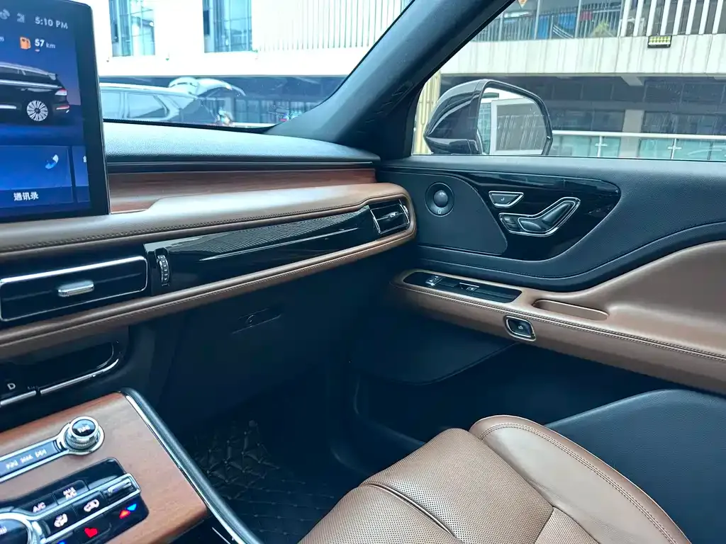 Lincoln Aviator 2022 из CN, фото 10