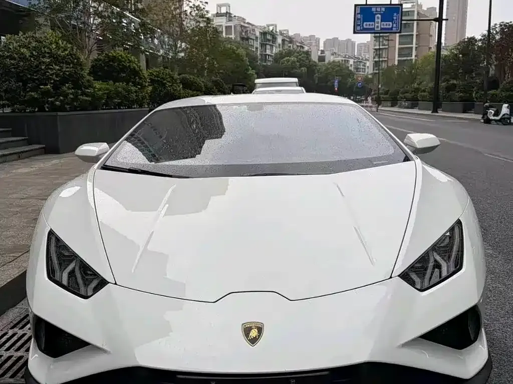 Lamborghini Huracan