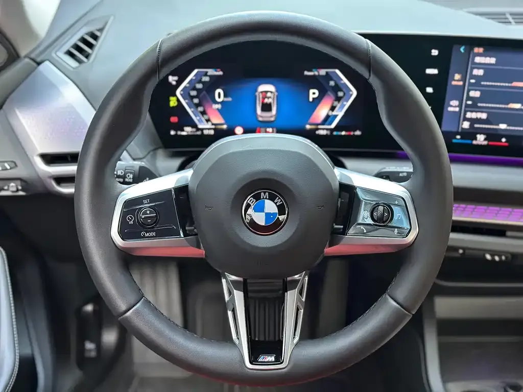 BMW 2 Series 2025 из CN, фото 3