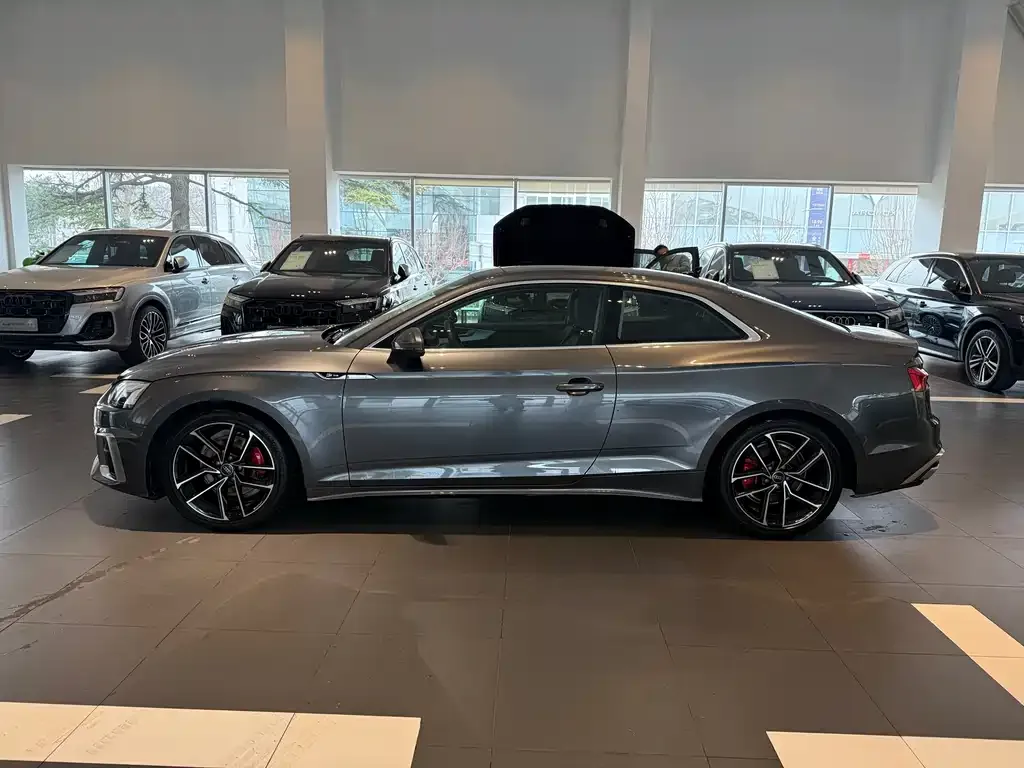 Audi A5 (Import) 2025 из CN, фото 3