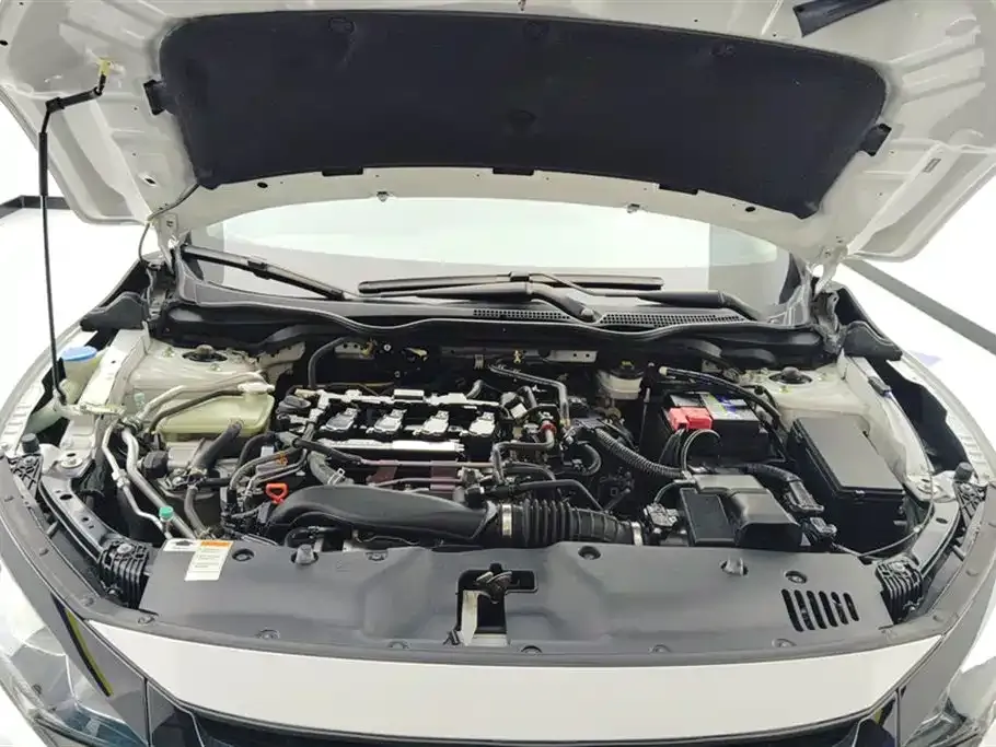 Honda Civic — фото 5