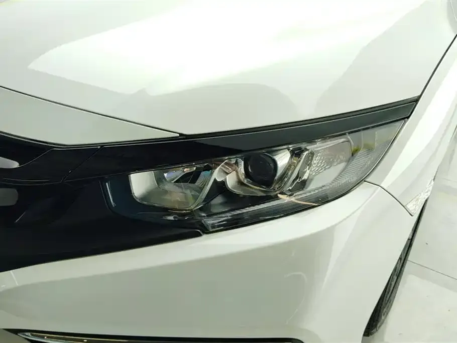 Honda Civic — фото 7