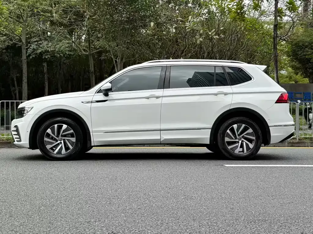 Volkswagen Tiguan L New Energy 2021 из CN, фото 6