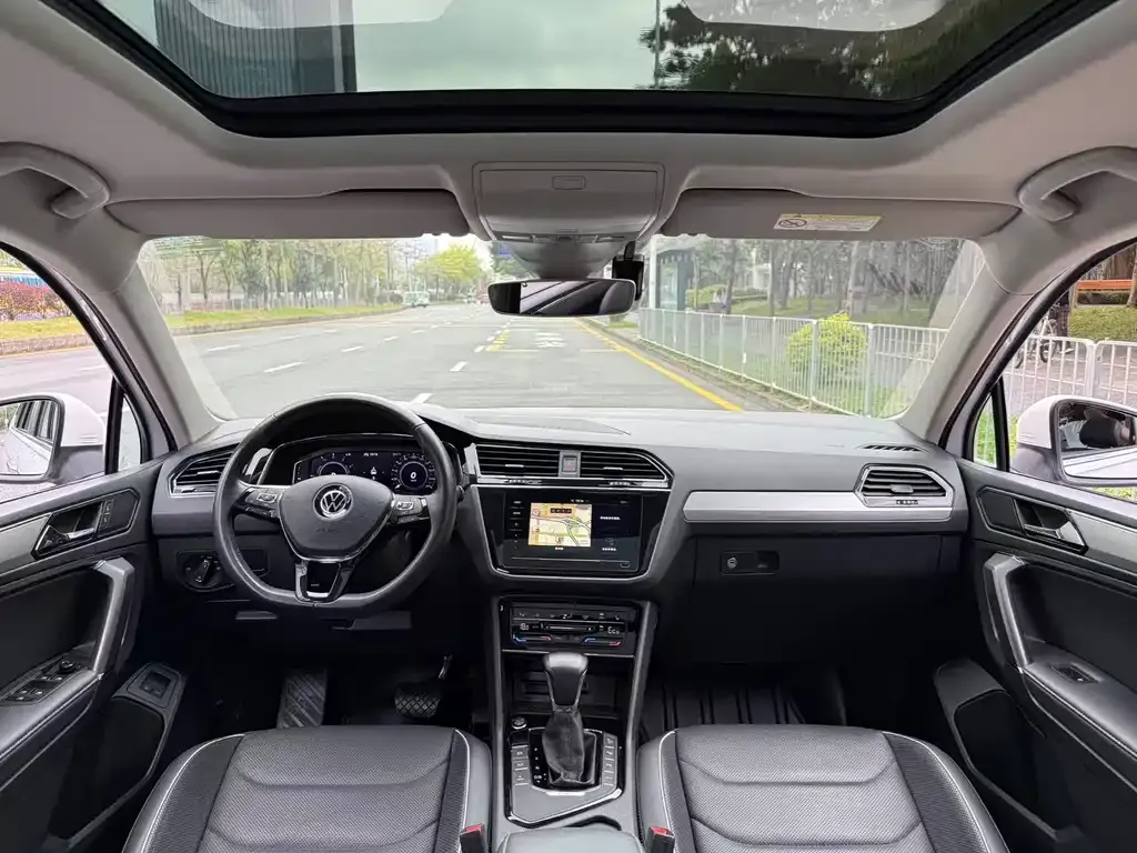 Volkswagen Tiguan L New Energy 2021 из CN, фото 4