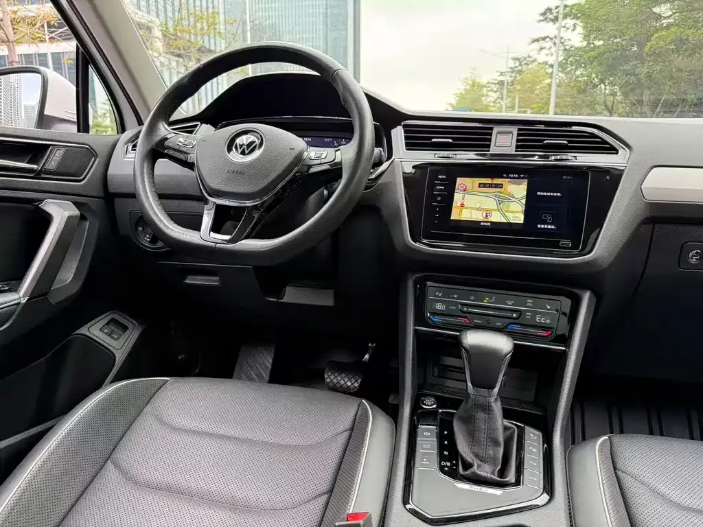 Volkswagen Tiguan L New Energy 2021 из CN, фото 3