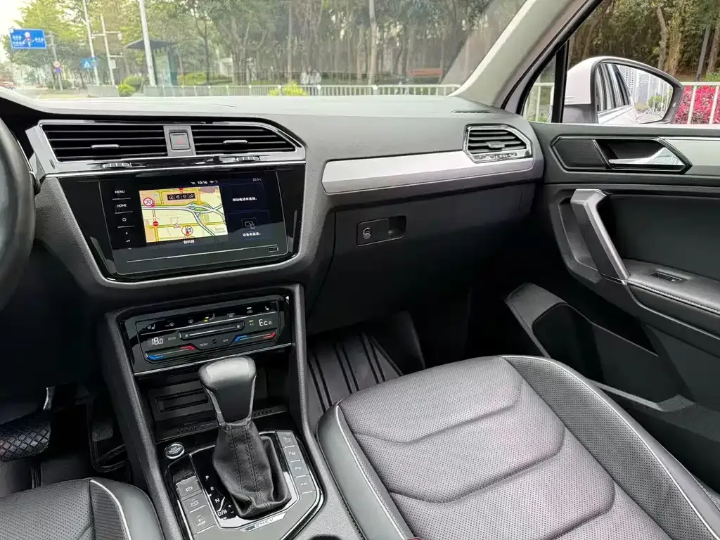 Volkswagen Tiguan L New Energy 2021 из CN, фото 8