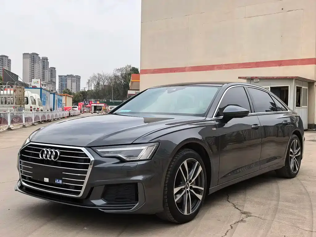 Audi A6L 2021 из CN, фото 1