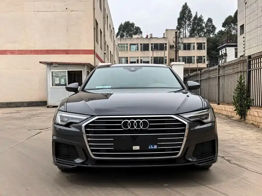 Audi A6L 2021 из CN, фото 7