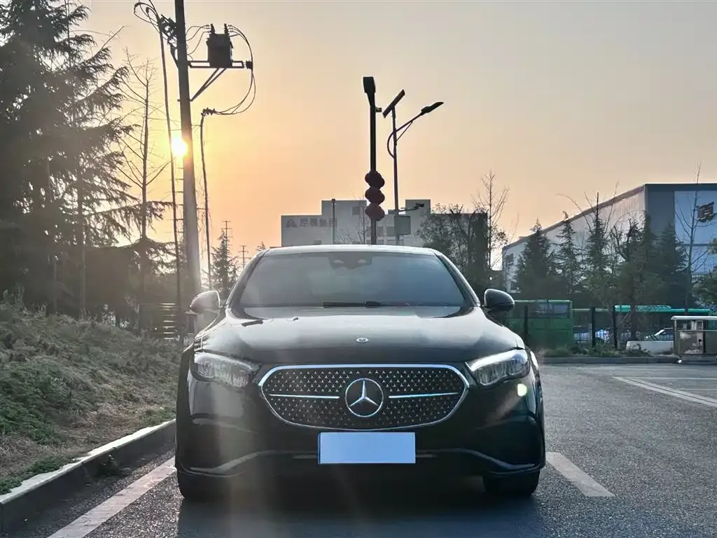 Mercedes-Benz E-Class (Import) 2024 из CN, фото 5