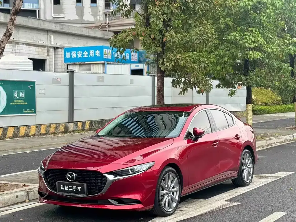 Mazda 3 Axela 2021 из CN, фото 1