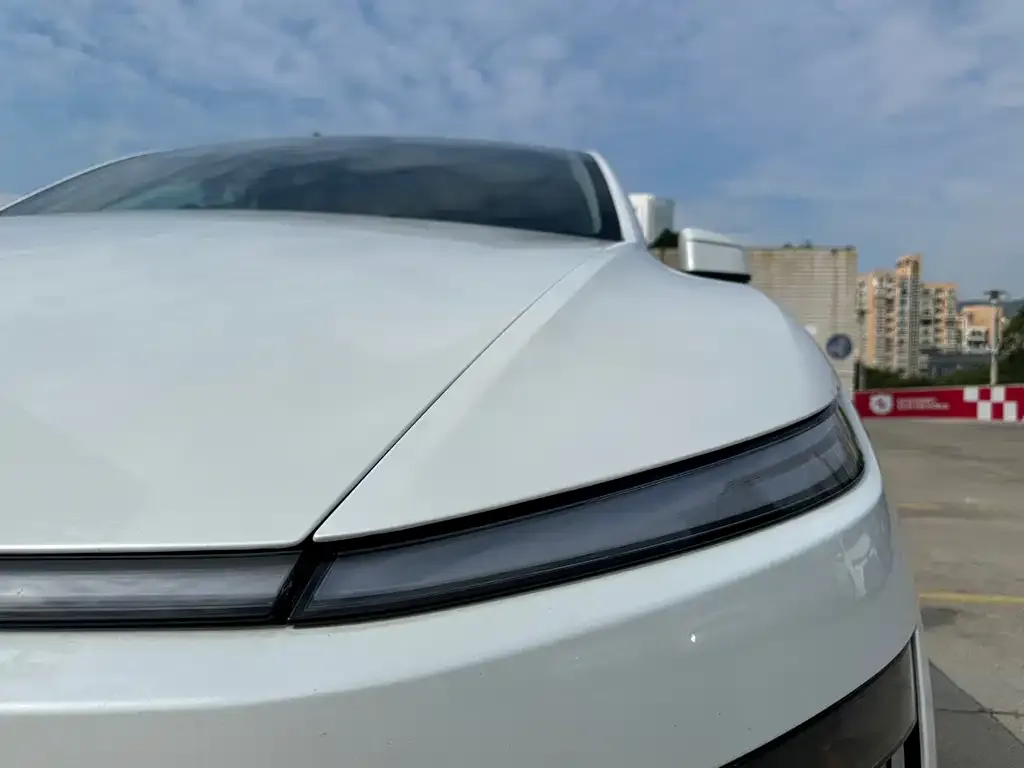Tesla Model Y 2025 из CN, фото 2