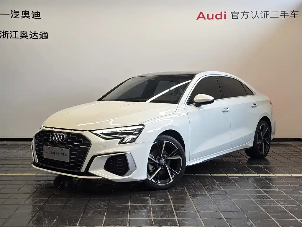 Audi A3 2021 из CN, фото 1