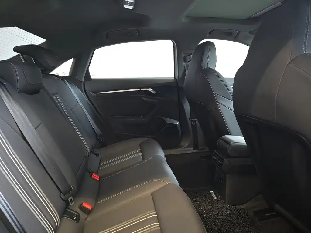 Audi A3 2021 из CN, фото 9