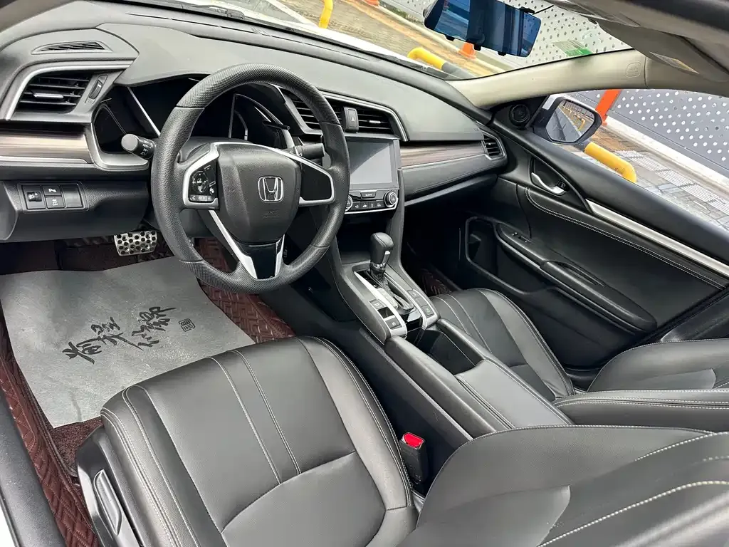 Honda Civic — фото 6