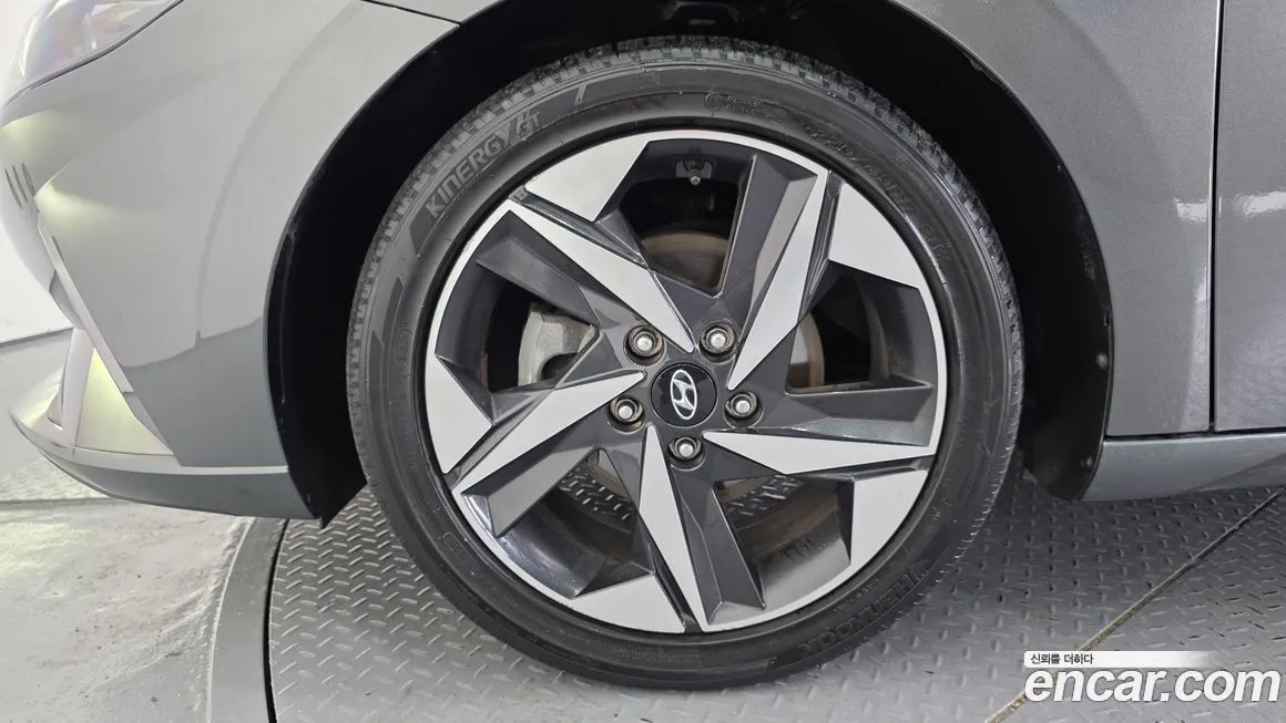 Hyundai AVANTE — фото 7