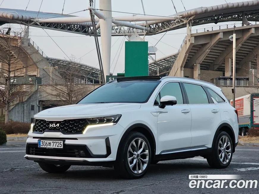 Kia Sorento — фото 9