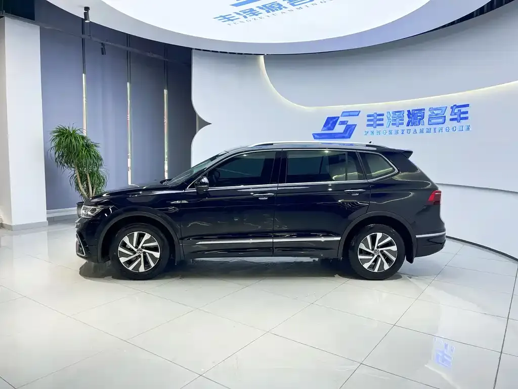 Volkswagen Tiguan L New Energy 2022 из CN, фото 9