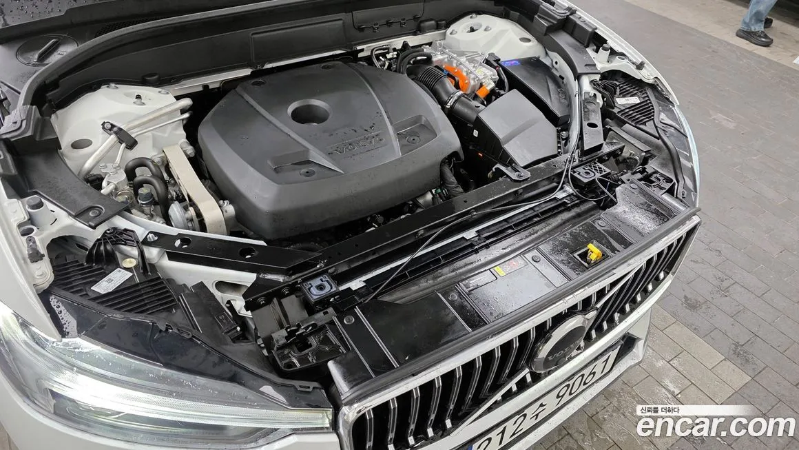 Volvo XC60 2023 из KR, фото 10