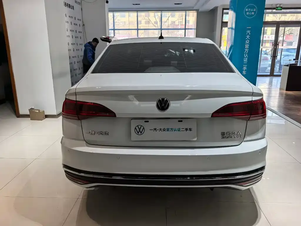 Volkswagen Bora 2023 из CN, фото 6