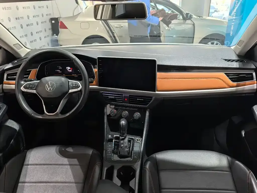 Volkswagen Bora 2023 из CN, фото 9