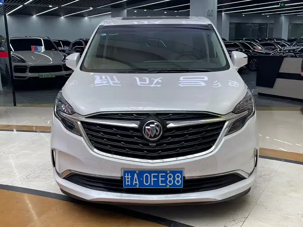 Buick GL8 2022 из CN, фото 5