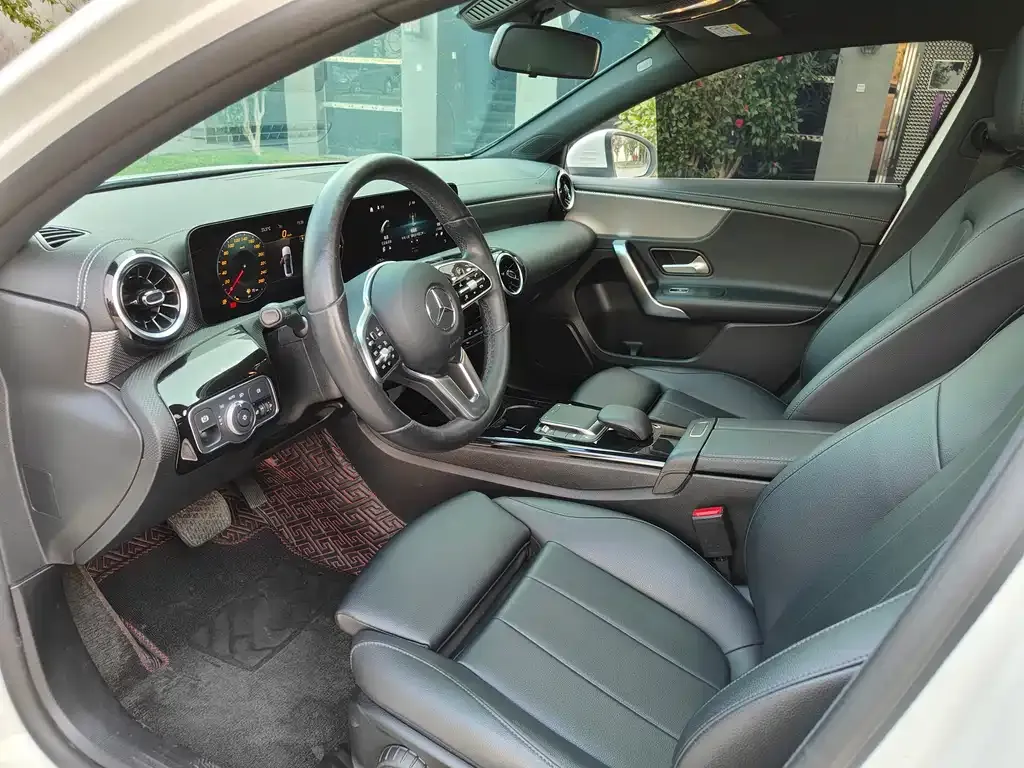 Mercedes-Benz A-Class 2022 из CN, фото 3