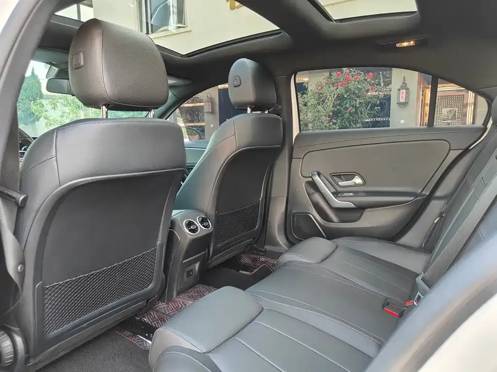 Mercedes-Benz A-Class 2022 из CN, фото 2