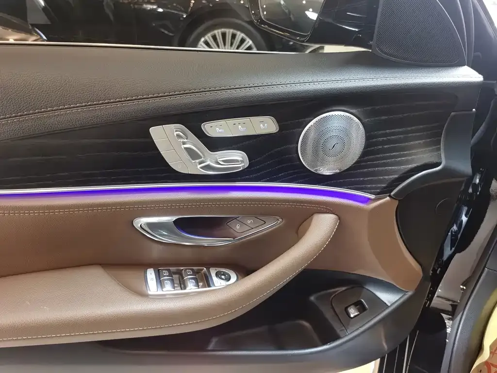 Mercedes-Benz E-Class 2021 из CN, фото 4