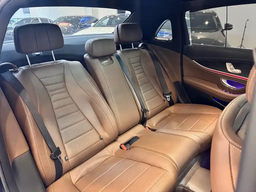Mercedes-Benz E-Class 2021 из CN, фото 8