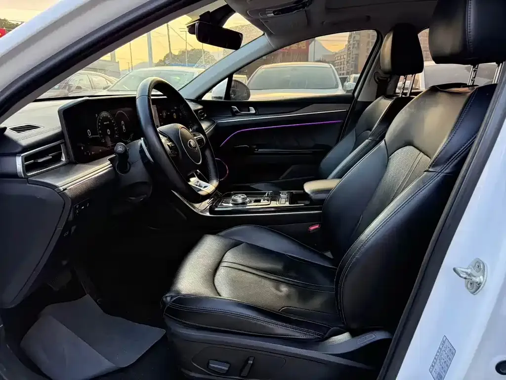 Kia K5 2022 из CN, фото 2