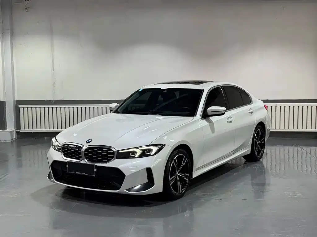 BMW 3 Series — фото 1