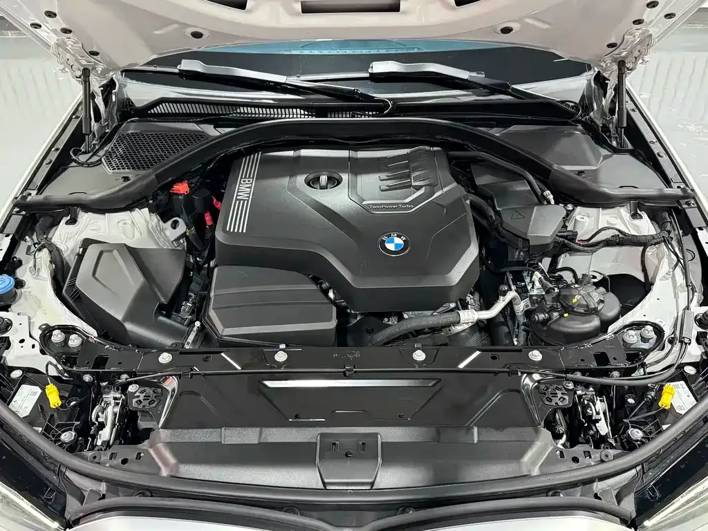 BMW 3 Series — фото 10