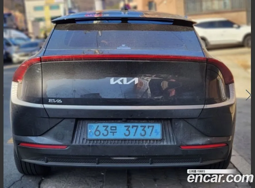 Kia EV6 — фото 7